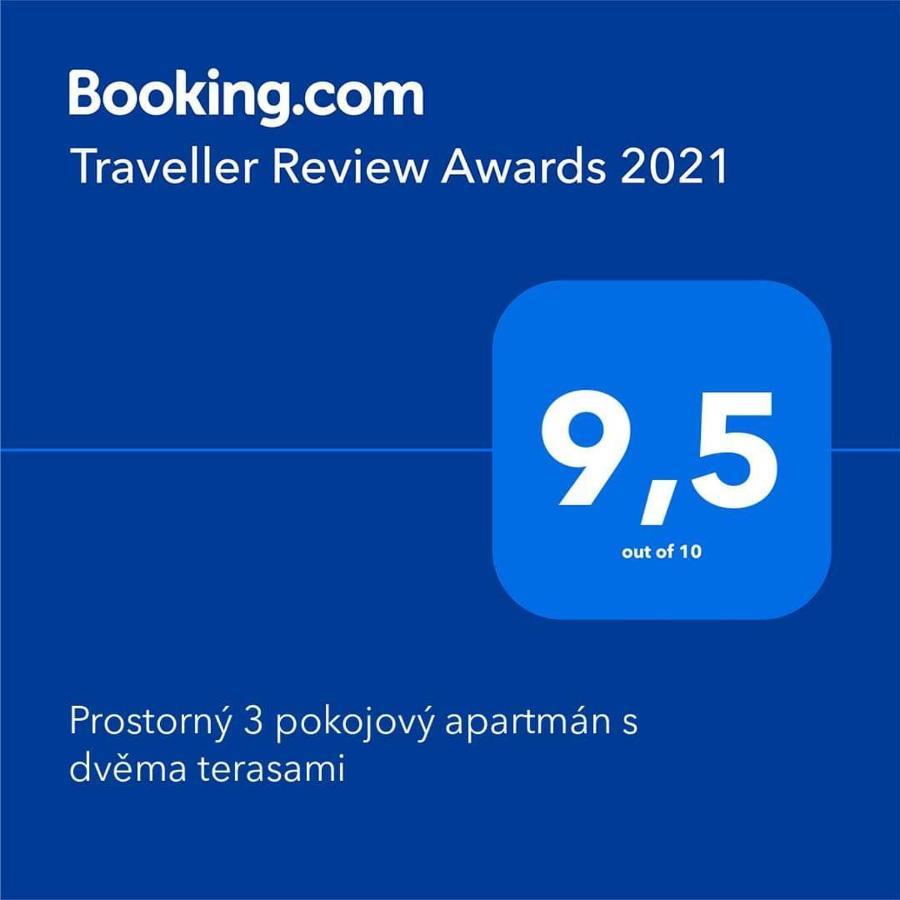 Prostorny 3 Pokojovy Apartman S Dvema Terasami Прага Екстериор снимка