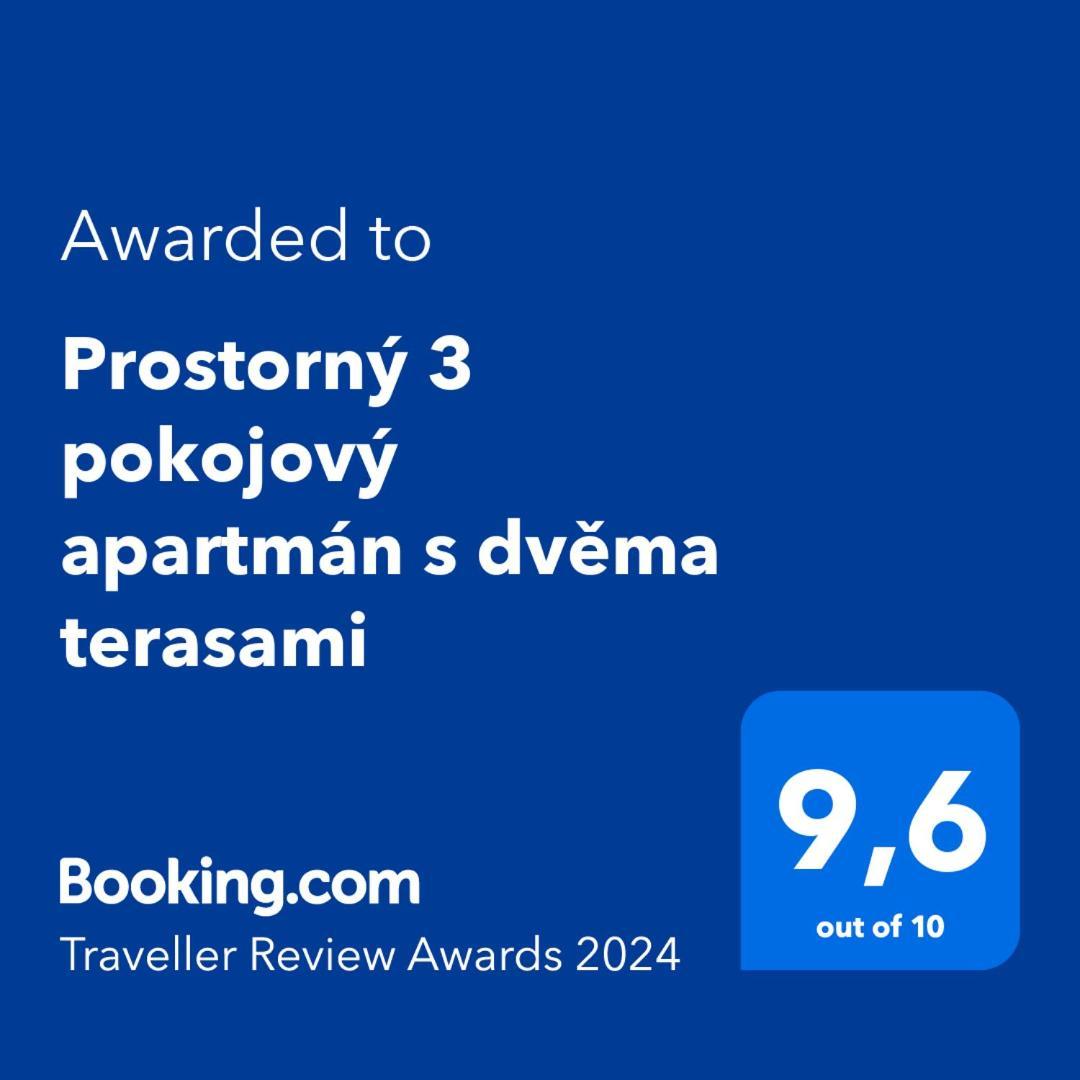 Prostorny 3 Pokojovy Apartman S Dvema Terasami Прага Екстериор снимка